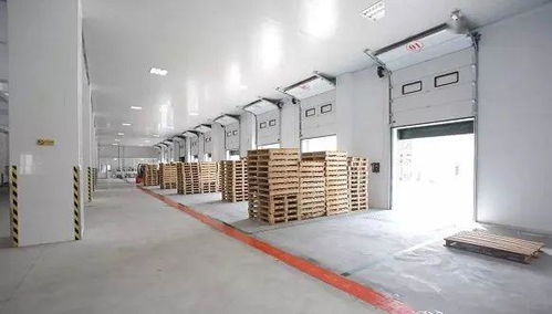 加快農(nóng)產(chǎn)品倉(cāng)儲(chǔ)保鮮冷鏈設(shè)施與水處理設(shè)備建設(shè)，保障鮮活農(nóng)產(chǎn)品供給與質(zhì)量安全